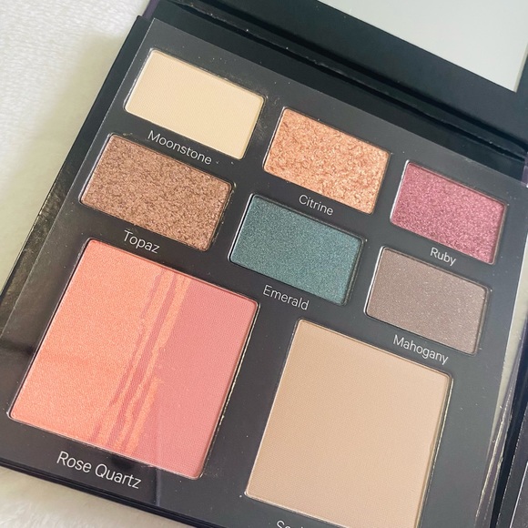 KEVYN AUCOIN FACE & EYE MAKEUP PALETTE - Picture 3 of 3